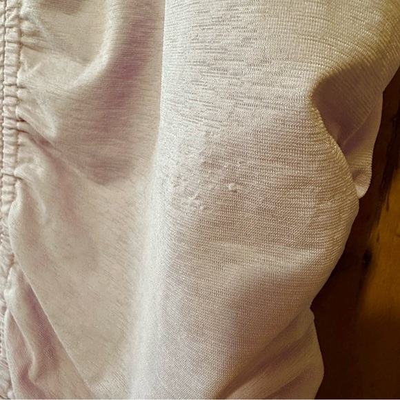 Lilac Ruched Stretchy Sleeveless Top Blouse - Picture 3 of 5